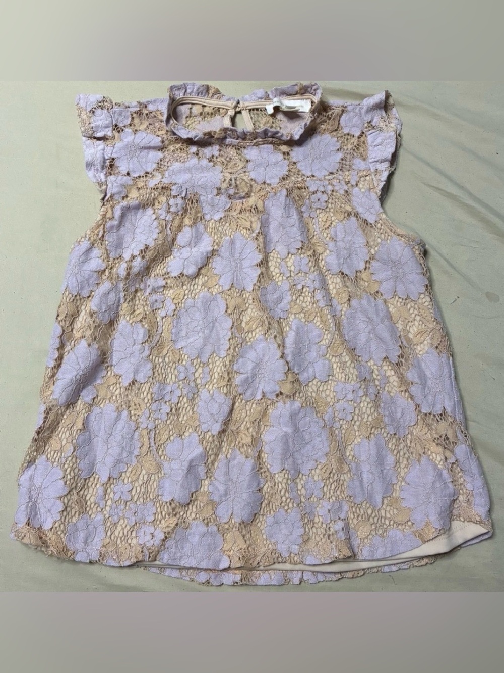 Monteau Women’s Floral Lace Sleeveless Blouse Size Medium